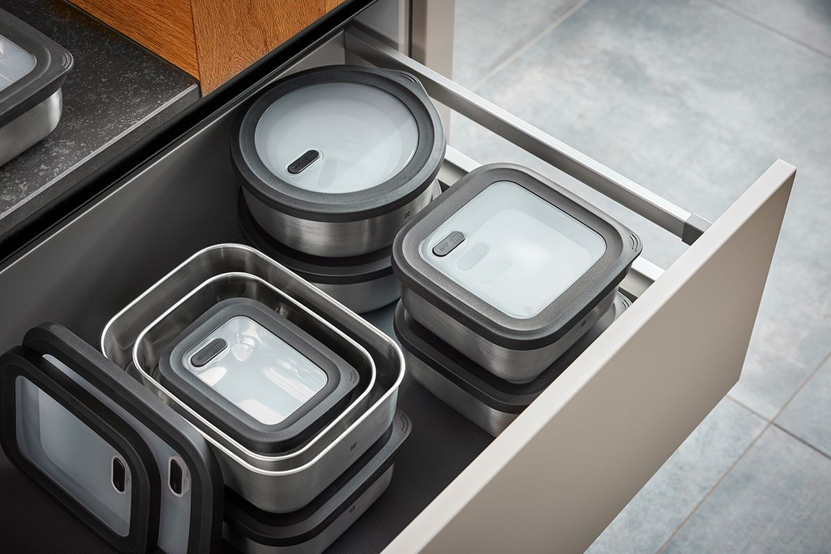 Gefu Set di due contenitori in acciaio inossidabile per alimenti "PROVIDO" rotondi, 500 ml adatti al microonde 12771