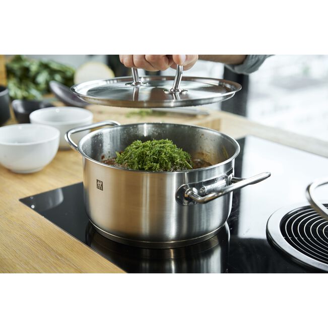 Zwilling TWIN Classic Set di 4 pentole e 1 casseruola in acciaio inox 18/10 adatto anche induzione