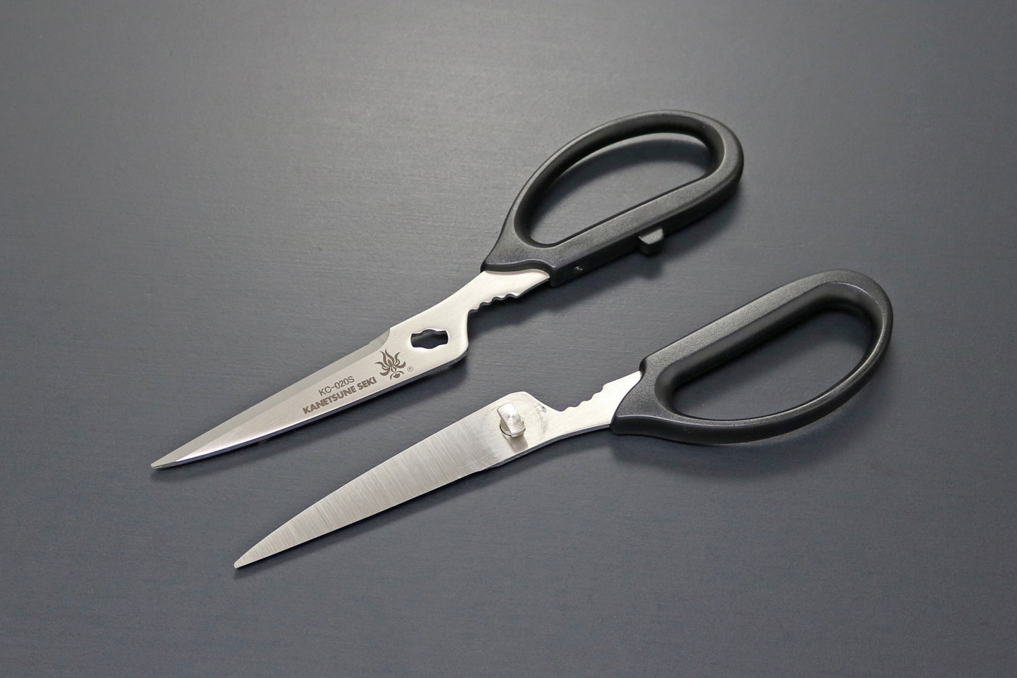 Kanetsune Seki forbice smontabile da cucina 18.5 cm - 7.28"