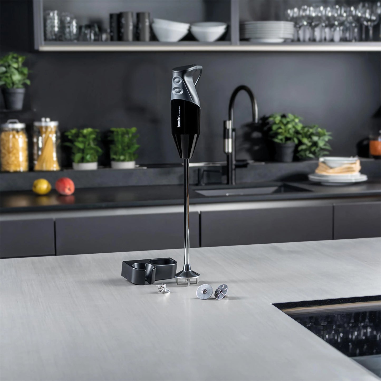 Bamix Gastro PRO-3 nero 350 W - minipimer frullatore a immersione - Garanzia a vita sul motore.