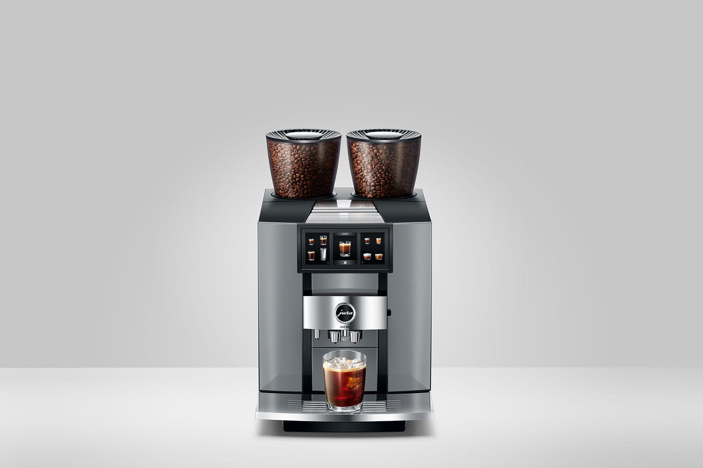 Jura GIGA W10 Diamond Silver-macchina da caffè caffetteria Professionale adatta per ufficio o B&B fino a 50 preparazioni di caffè al giorno senza rifornire..