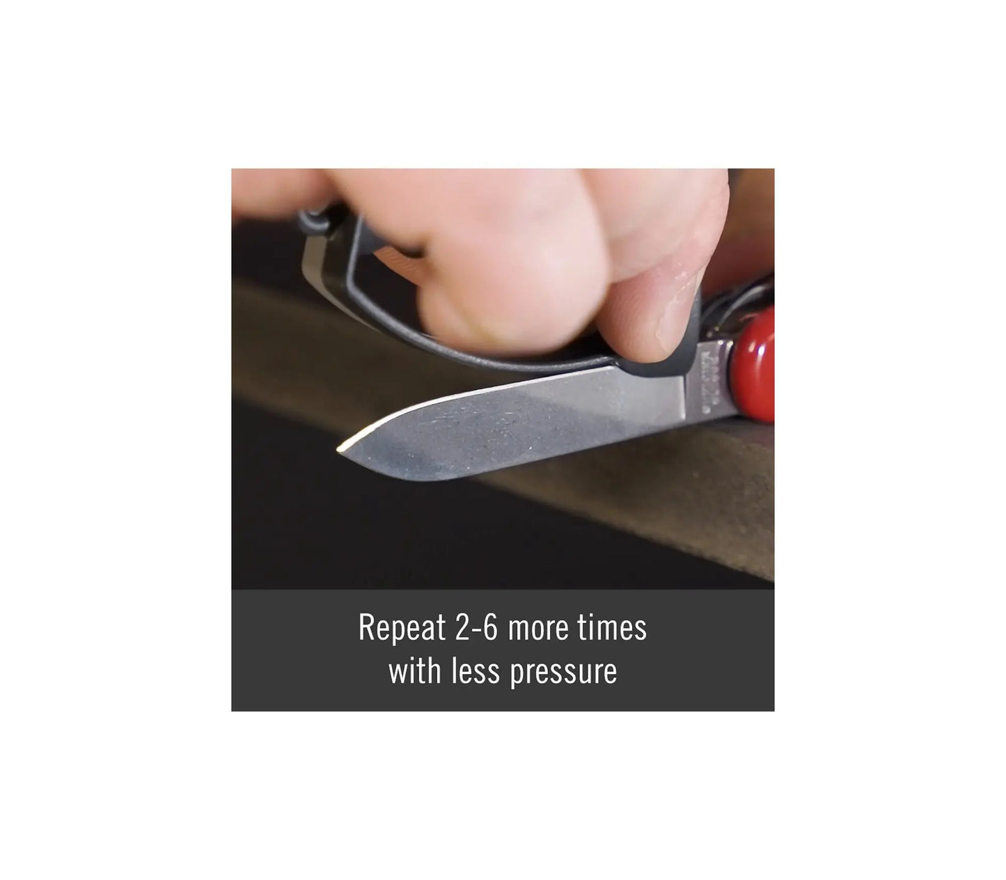 Victorinox affilalame con paramano piccolo Sharpy 7.8714