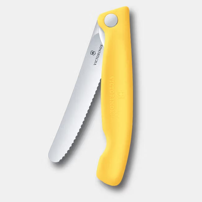 Victorinox Coltello pieghevole da picnic Swiss Classic ondulato giallo in blister 6.7838.FC1