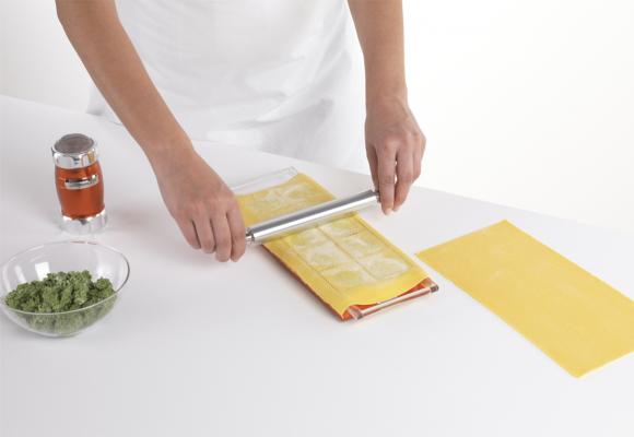 Marcato Ravioli Tablet rosa pasta ripiena veloce RT-POWD-RSA