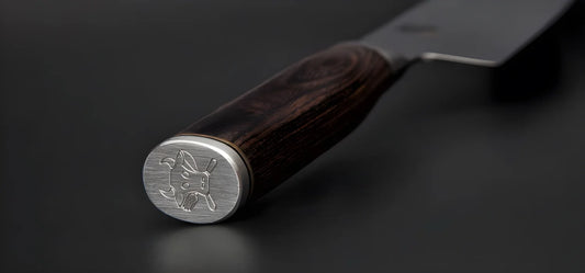 KAI Shun Premier Tim Mälzer Santoku Martellato 14 cm – Damascato 32 Strati TDM-1727