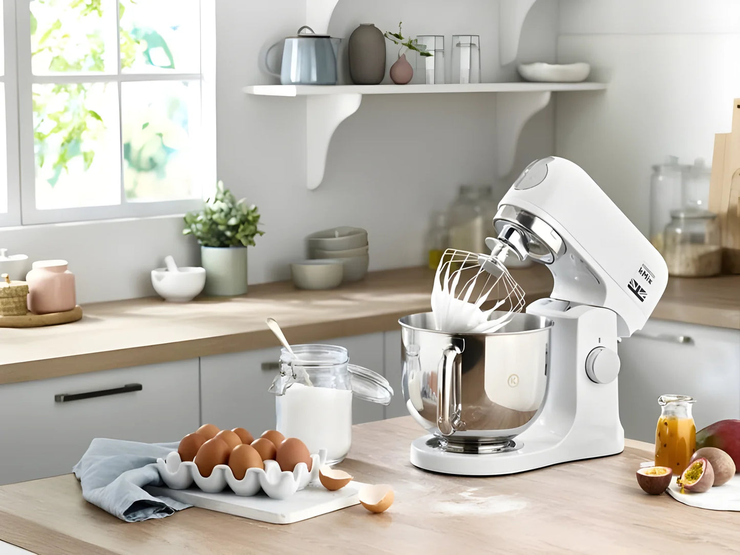 Kenwood Impastatrice Planetaria 1000W silenziosa 61dB KMX750AW