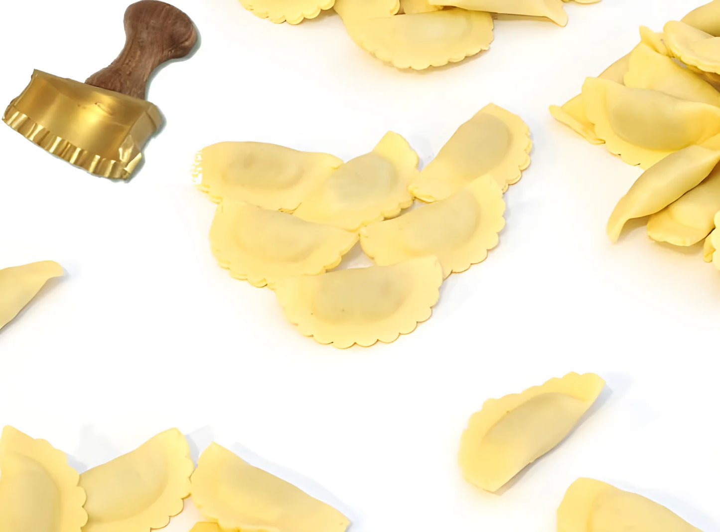 Stampo mezzaluna x tortelli dolci salati a stella ø 90mm 124ASTD