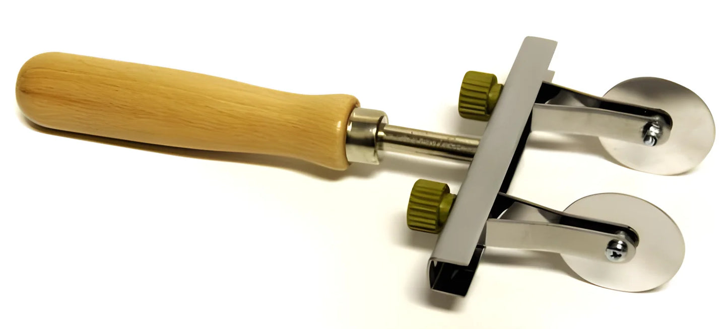 Tagliapasta a due lame lisce regolabili da mm 24 a 100 A-19