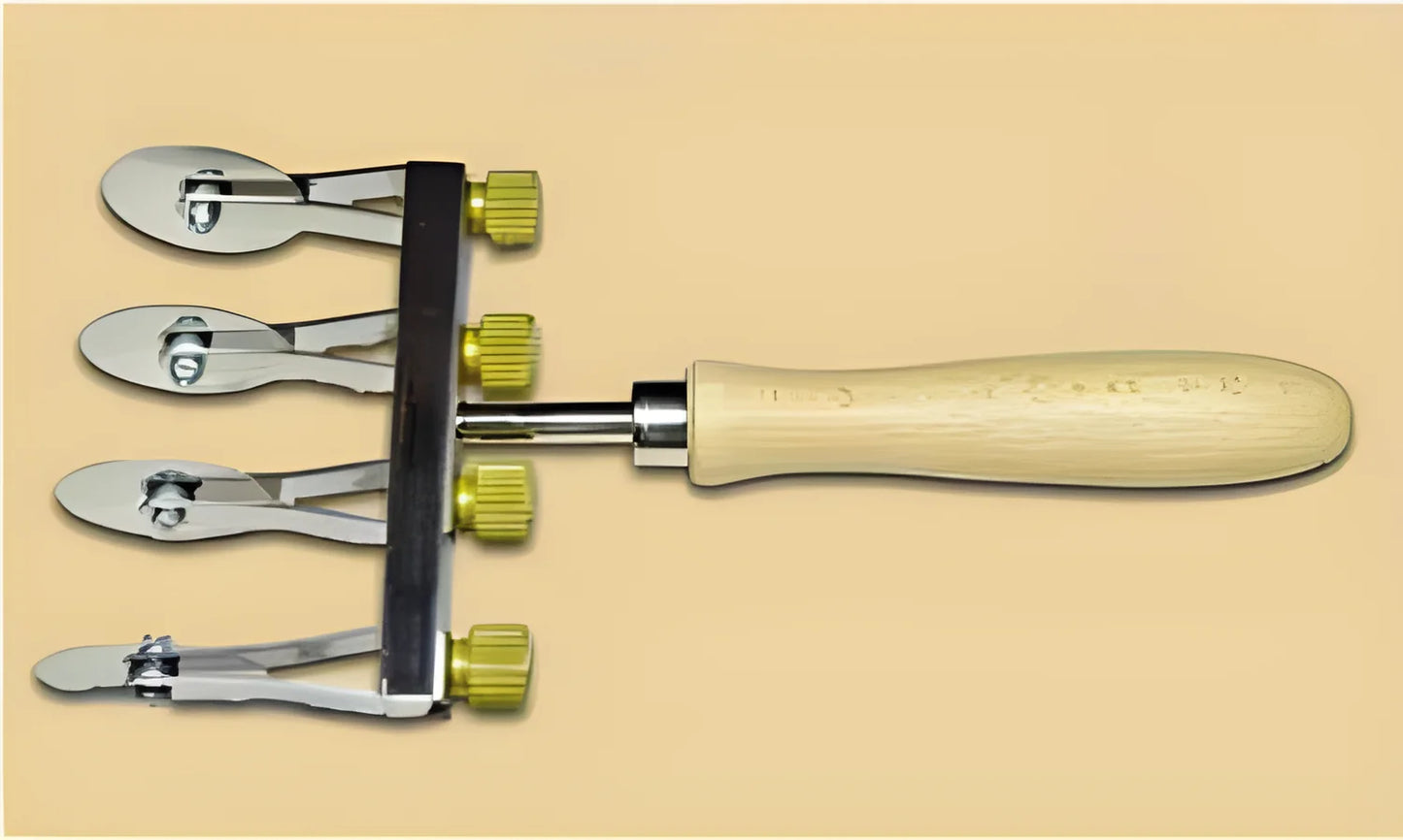 Tagliapasta 4 lame inox lisce regolabili Art.990169