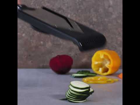 Microplane mandolina a V regolabile con accessorio julienne e paramani