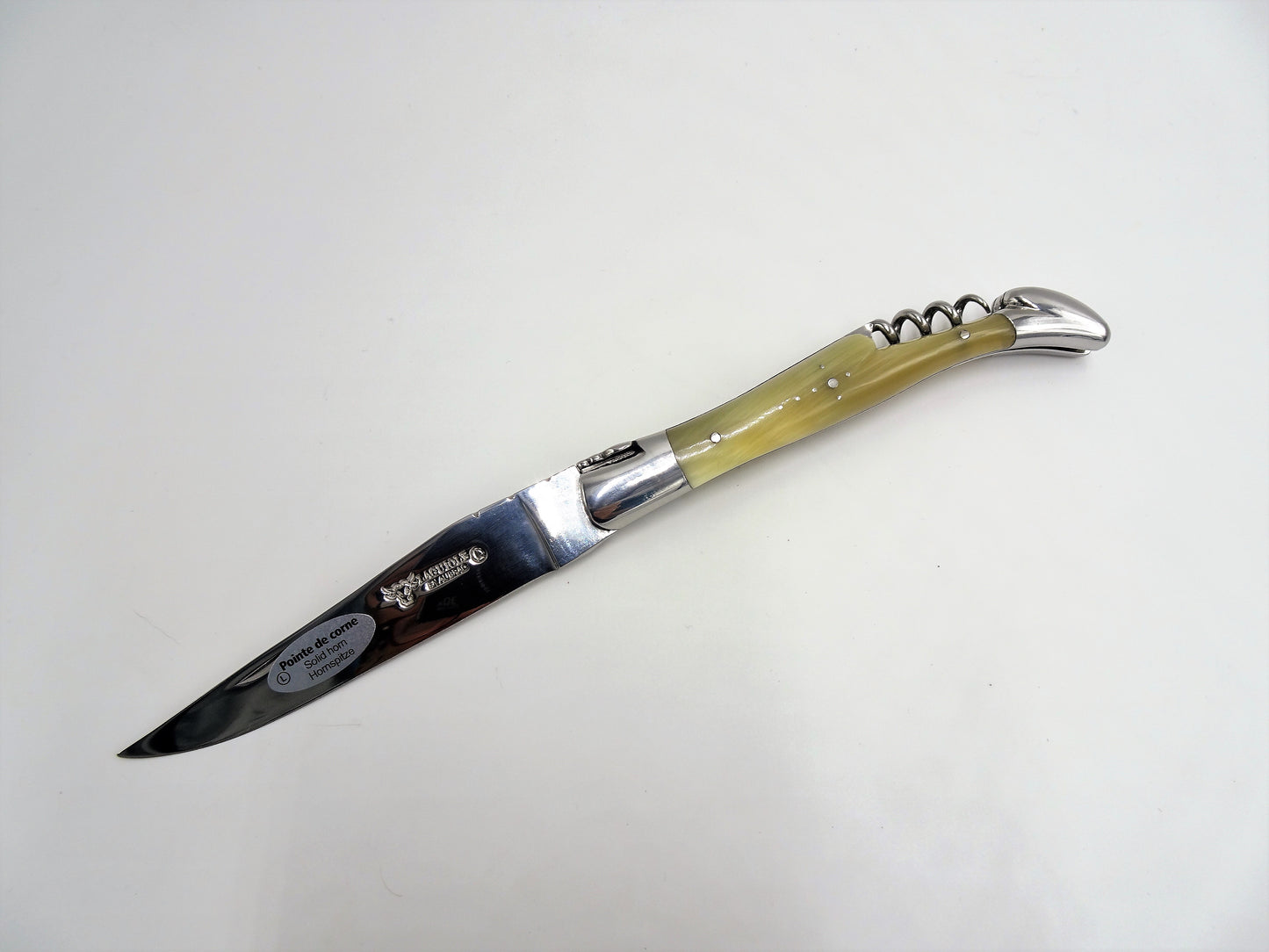 Laguiole en Aubrac coltello cavatappi impugnatura punta di corno