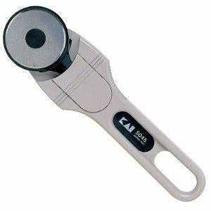 Taglierina per taglia tessuto circolare Kai 5045