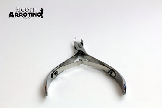 Tronchesino per cuticole acciaio inox lucido Rigotti lama mm.5