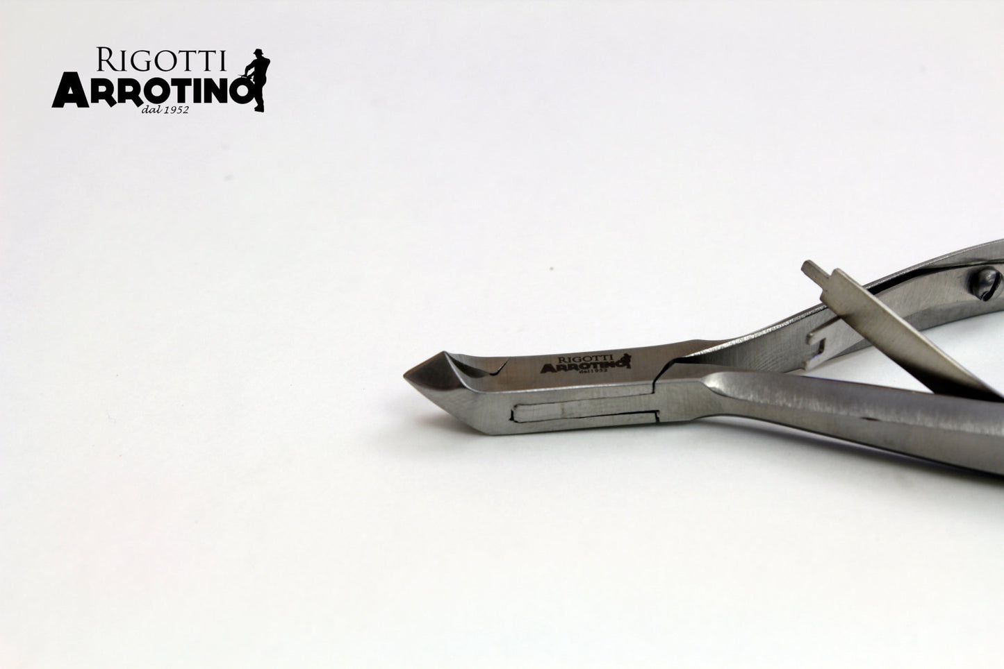 Tronchesino per cuticole acciaio inox satinato Rigotti lama mm.5