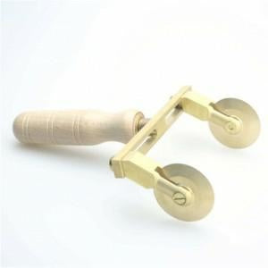 Doppia rotella extra large con manico legno liscia