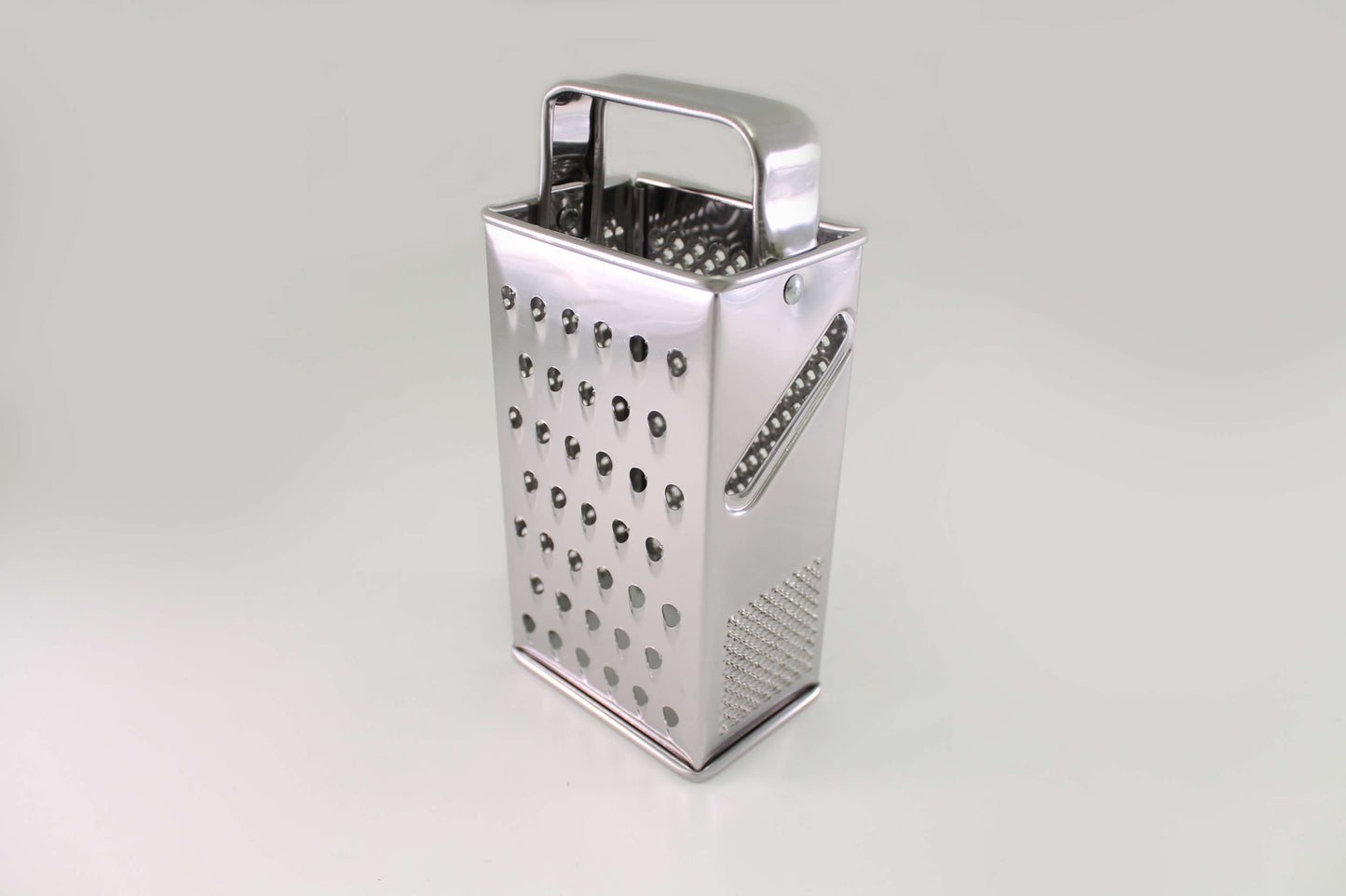 Grattugia inox universale 4 lati noce moscata grana julinenne