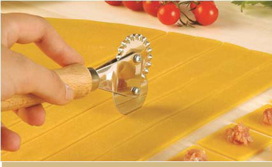 Spronella Rotella Taglia Sfoglia Pasta Dentato-Liscio inox 141