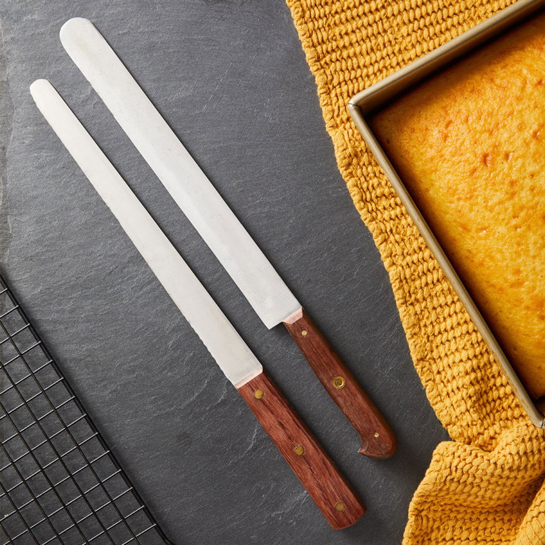 Coltello da formaggio dal taglio perfetto, lama larga professionale
