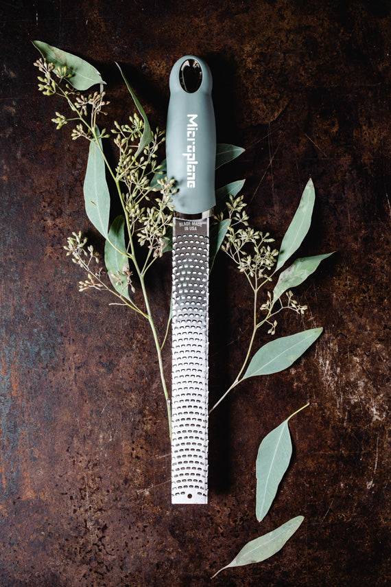 Microplane Grattugia Zeste verde eucalipto 46727