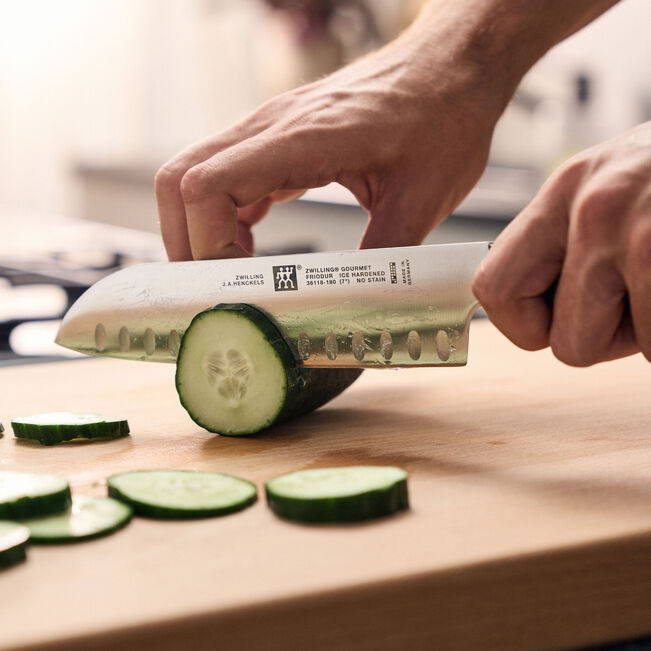Zwilling Gourmet Coltello Santoku alveolato 18 cm 36118-181-0