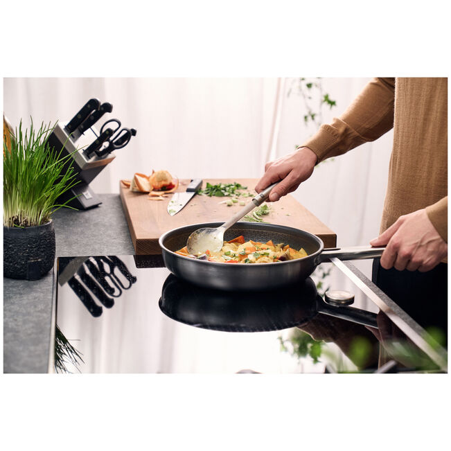 Zwilling Joy Plus Padella 20 cm antiaderente acciaio inox 18/10 adatto a induzione 1029411