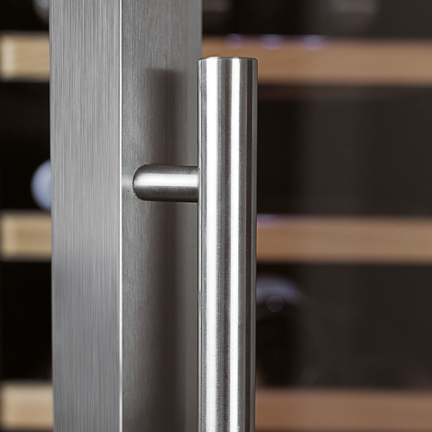 Caso Cantinetta frigo di design massimo 38 bottiglie, 2 zone di temperatura WineComfort 380 Smart