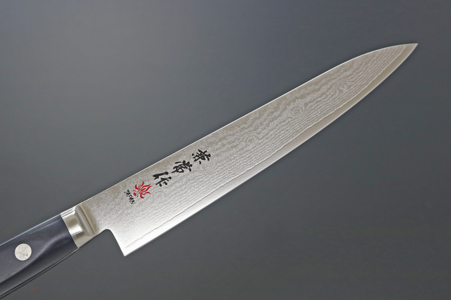 Kanetsune Seki Coltello petty 15cm lama damascata 33 strati KC-204
