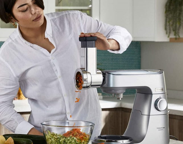 Grattugia Elettrica Beper BP.400 - Affetta E Taglia Verdure, Formaggio | 3 Coni Acciaio, 430W - Foto 8