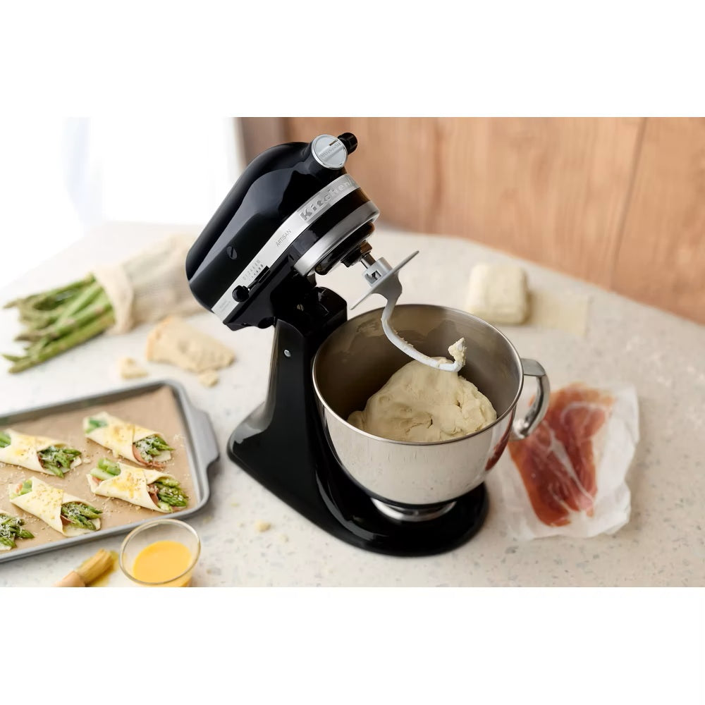 KitchenAid Planetaria Artisan con testa reclinabile 4,8L Nero Onice + Accessori