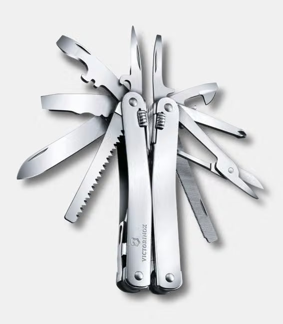 Victorinox Swiss Tool Spirit X con fodero in pelle V-3.02 24.L