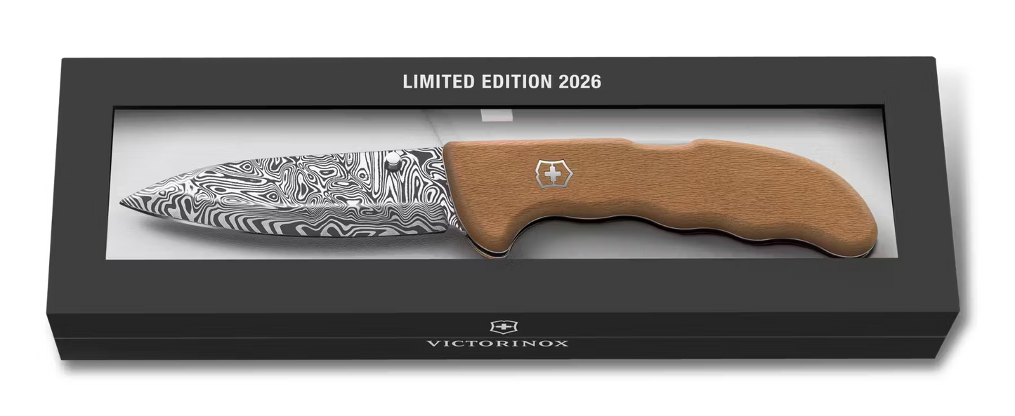 Victorinox coltello Evoke Wood Damast Limited Edition 2026 0.9410.J26