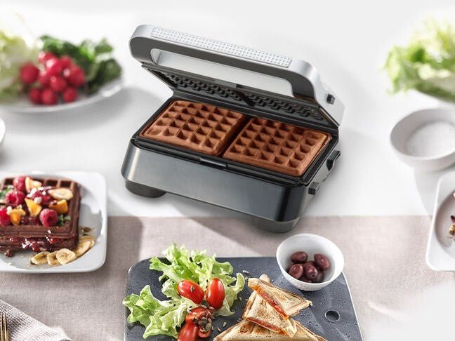 Braun SnackMaker 5 per sandwich e waffle toast SM5005 Argento