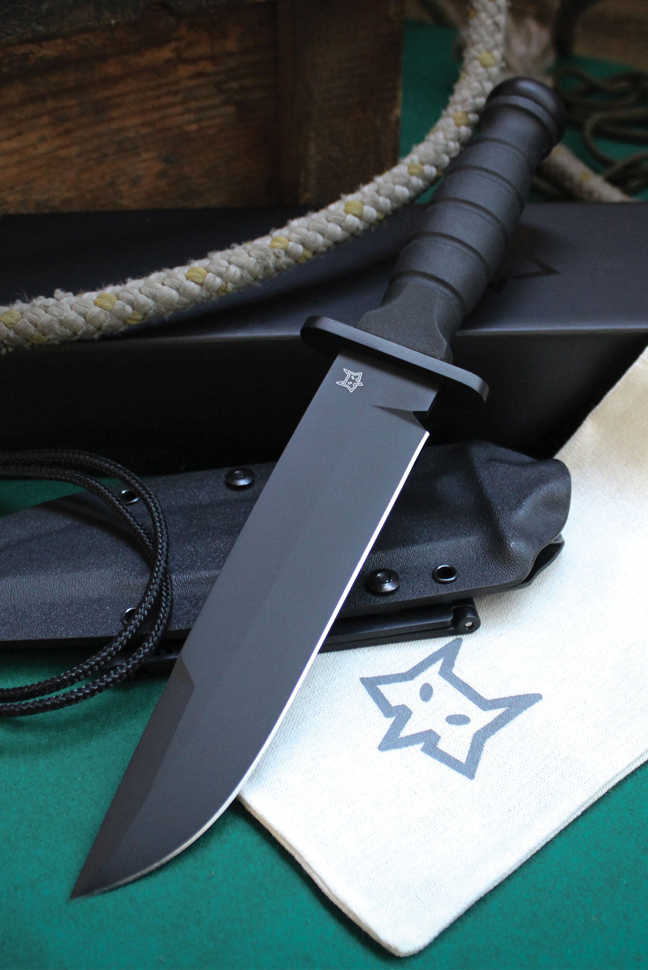 Fox FKMD Defender lama 173 mm Fodero Kydex FX-689 B