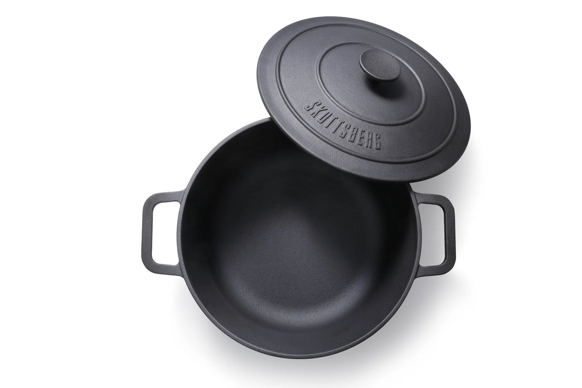 Skottsberg Casseruola in Ghisa ø 28 cm 5,5L | Senza PFOA e PTFE | Con Coperchio