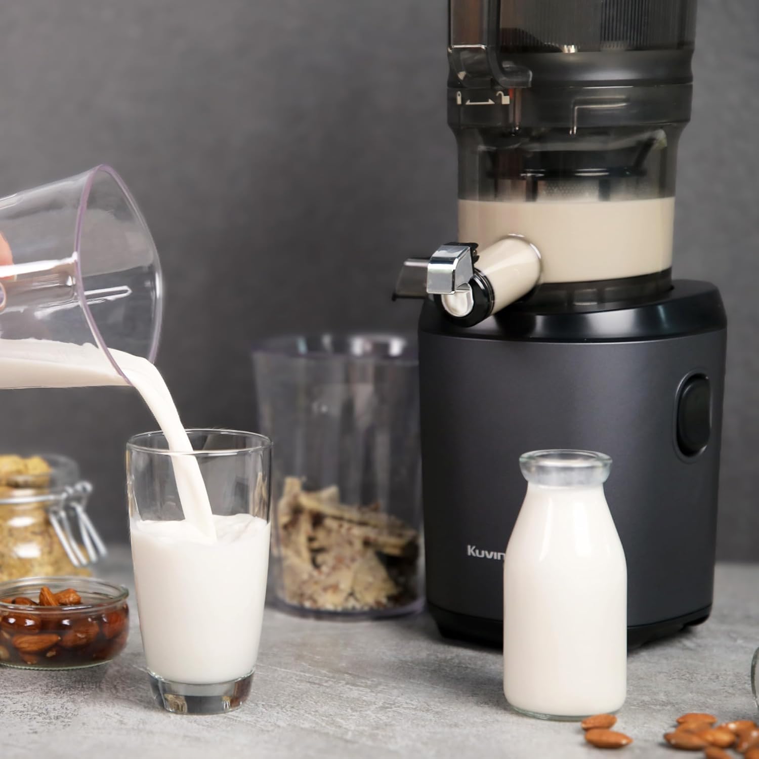 Kuvings AUTO6 Estrattore 200W Silver, Slow Juicer Automatico con Filtro da Gelato