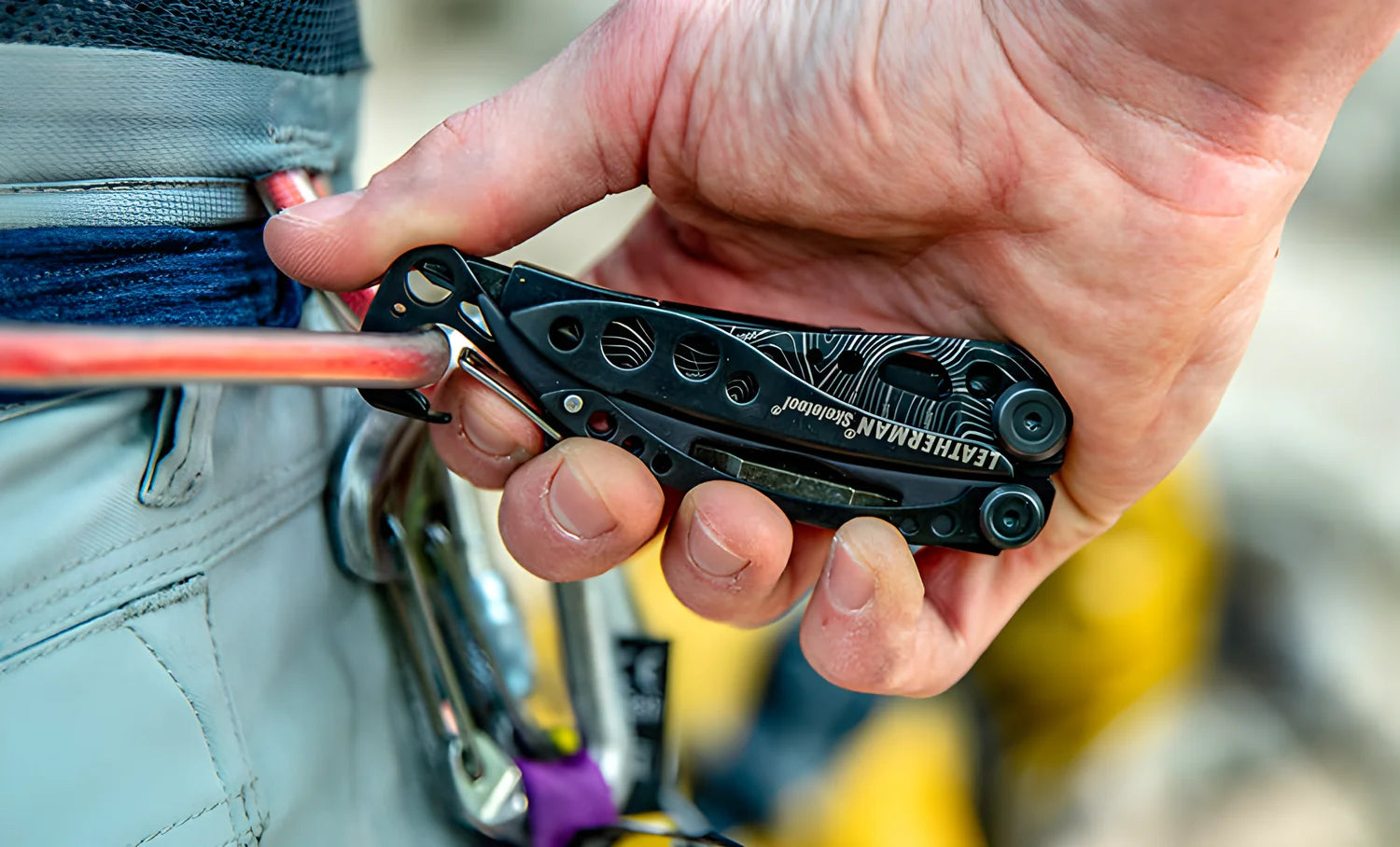Leatherman pinza multifunzione Topo Skeletool 8 utensili nero