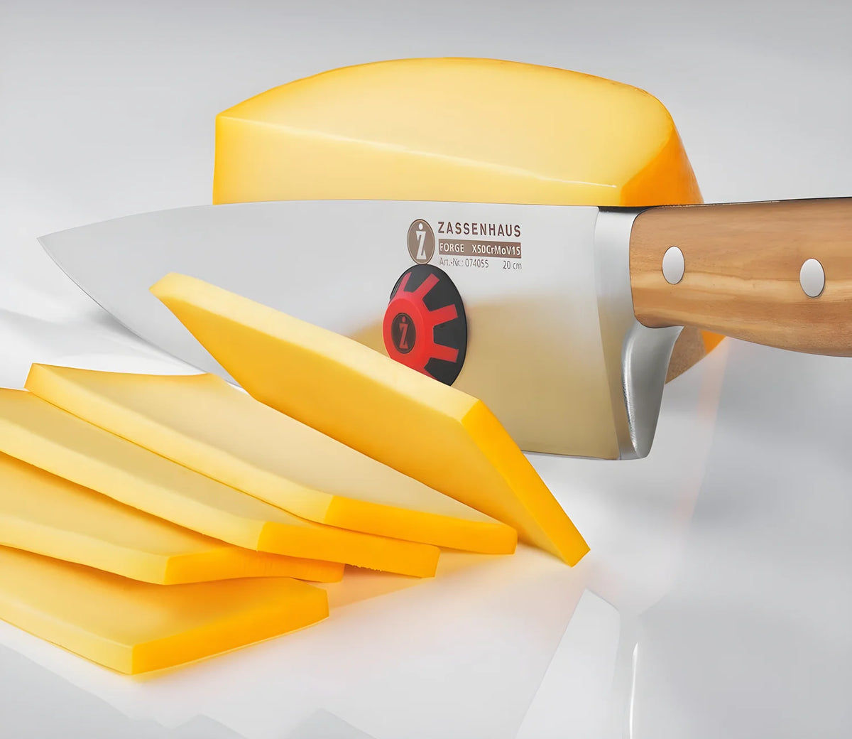 Strumento anti aderenza cibo nella lama del coltello Zassenhaus