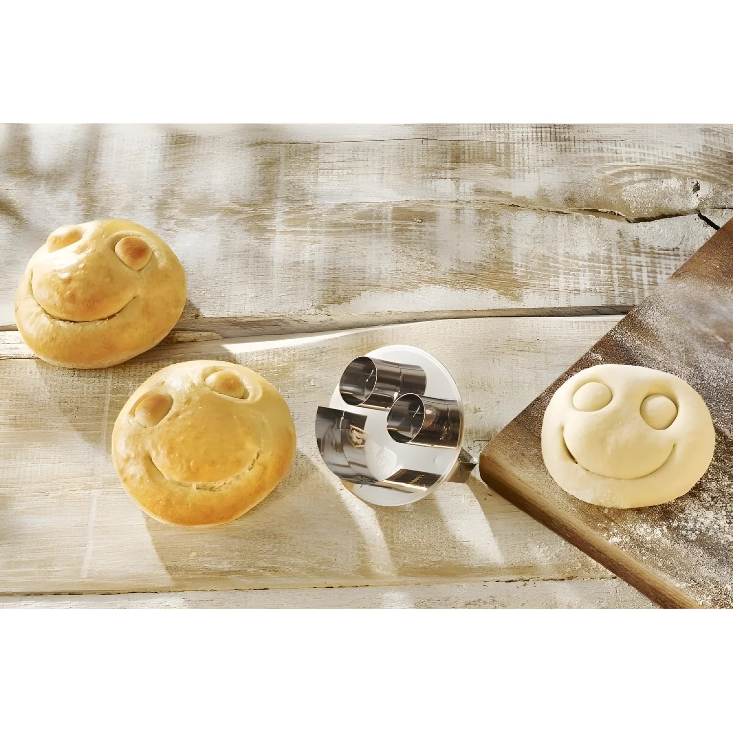 Stampo per fare panini a forma di Smiley diametro 8 cm inox