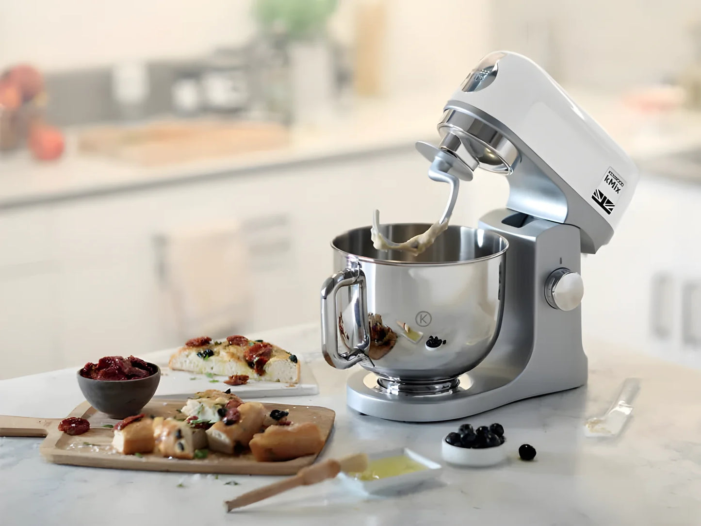 Kenwood Impastatrice Planetaria 1000W silenziosa 61dB KMX750AW