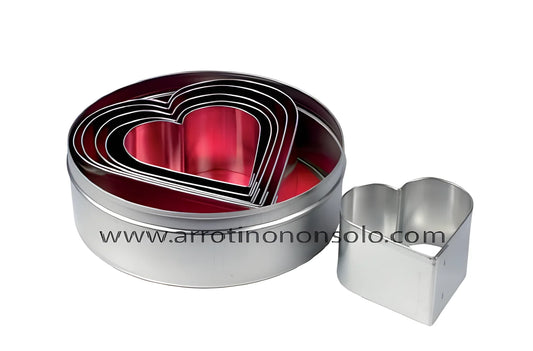 Set di sei stampini coppa pasta a forma di cuore 4/9 cm. 5520018