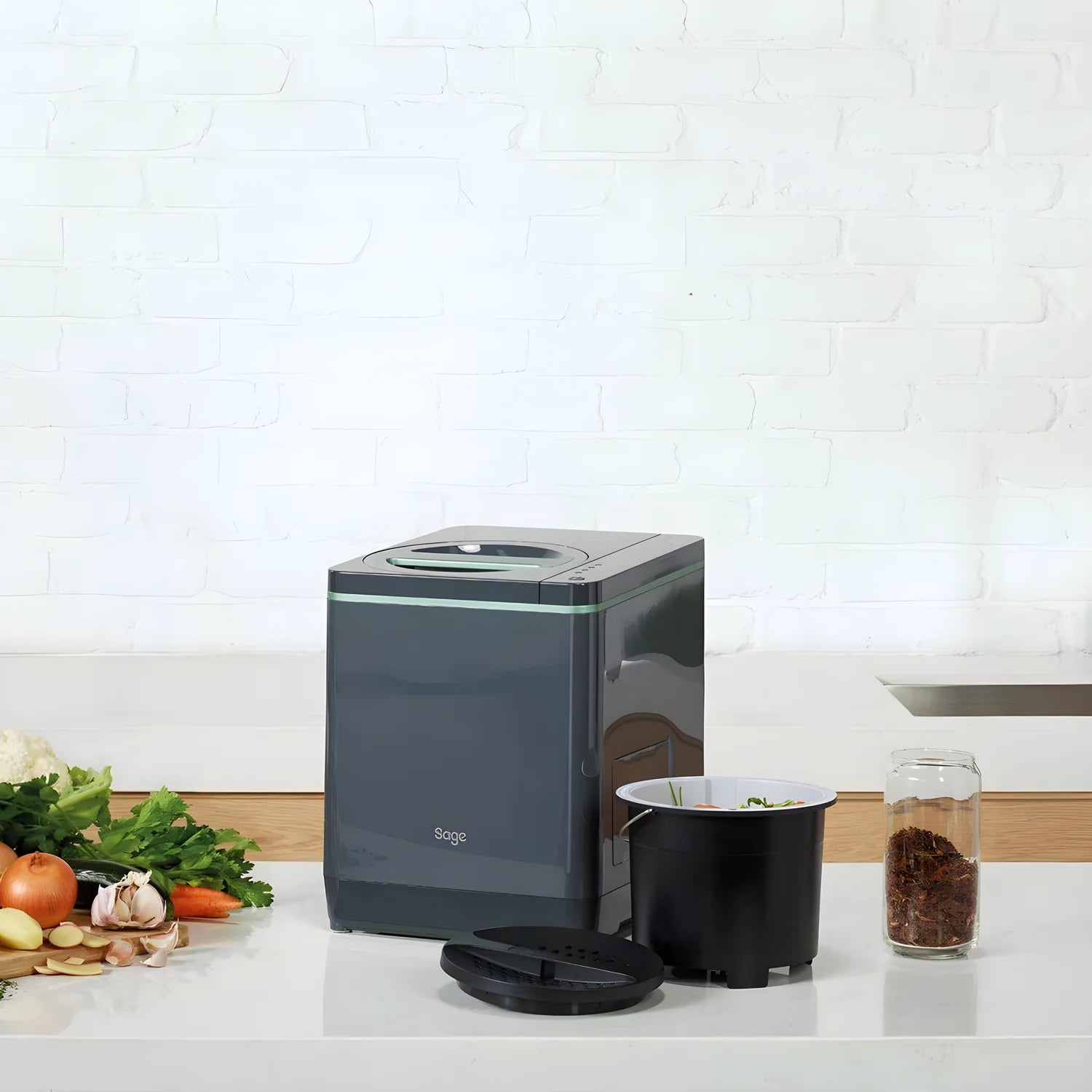 Sage FoodCycler compostatore, trasforma i rifiuti organici in prezioso compost