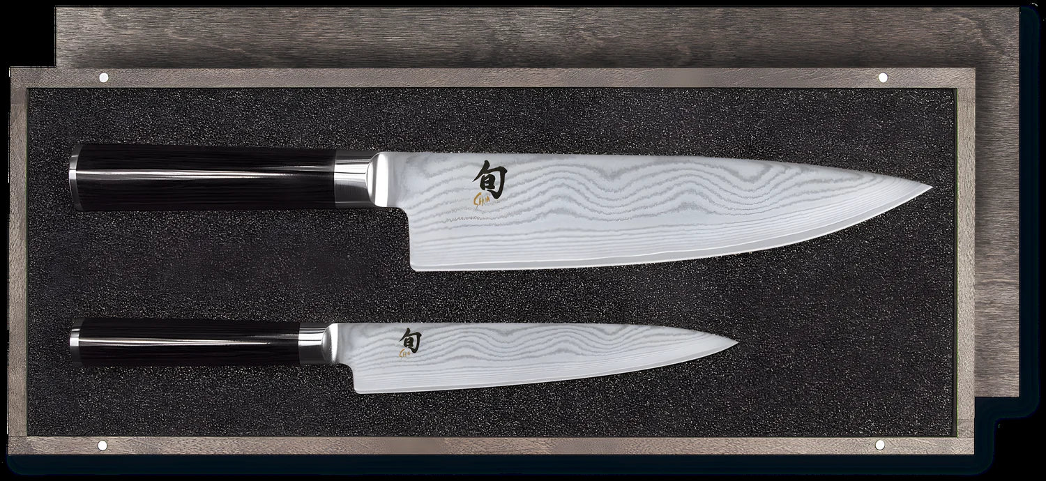 Kai Shun Set di due coltelli damascati DMS220, il coltello universale DM-0701, e il coltello trinciante da cuoco DM-0706