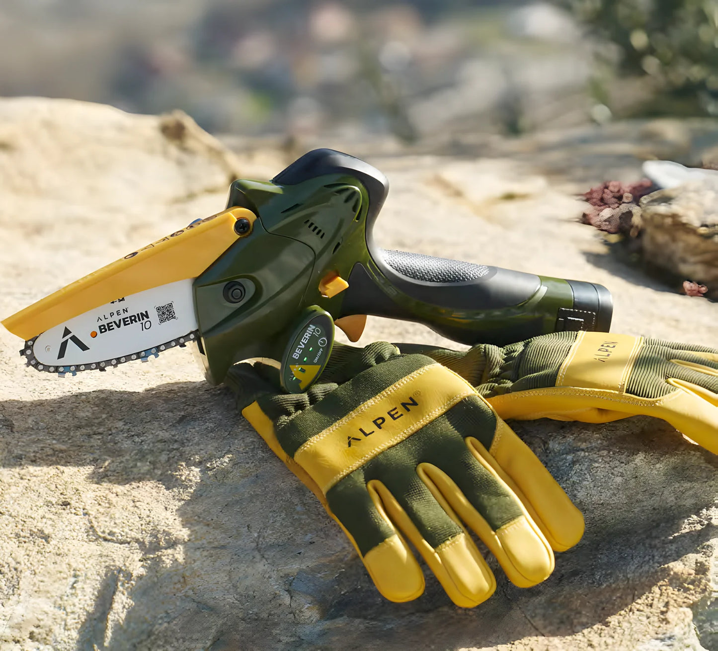 Alpen-Felco WILDHORN 32 Kit Cesoia + Beverin 10 seghetto elettrico con 2 batterie ioni di litio