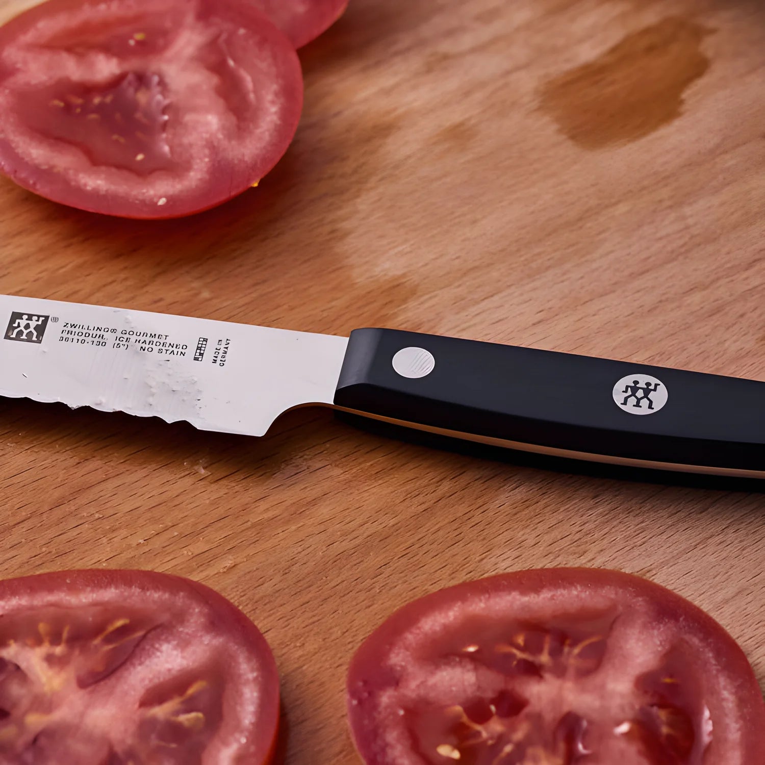 Zwilling Gourmet Coltello Universale Seghettato 13 cm – Acciaio Inox, Manico Ergonomico