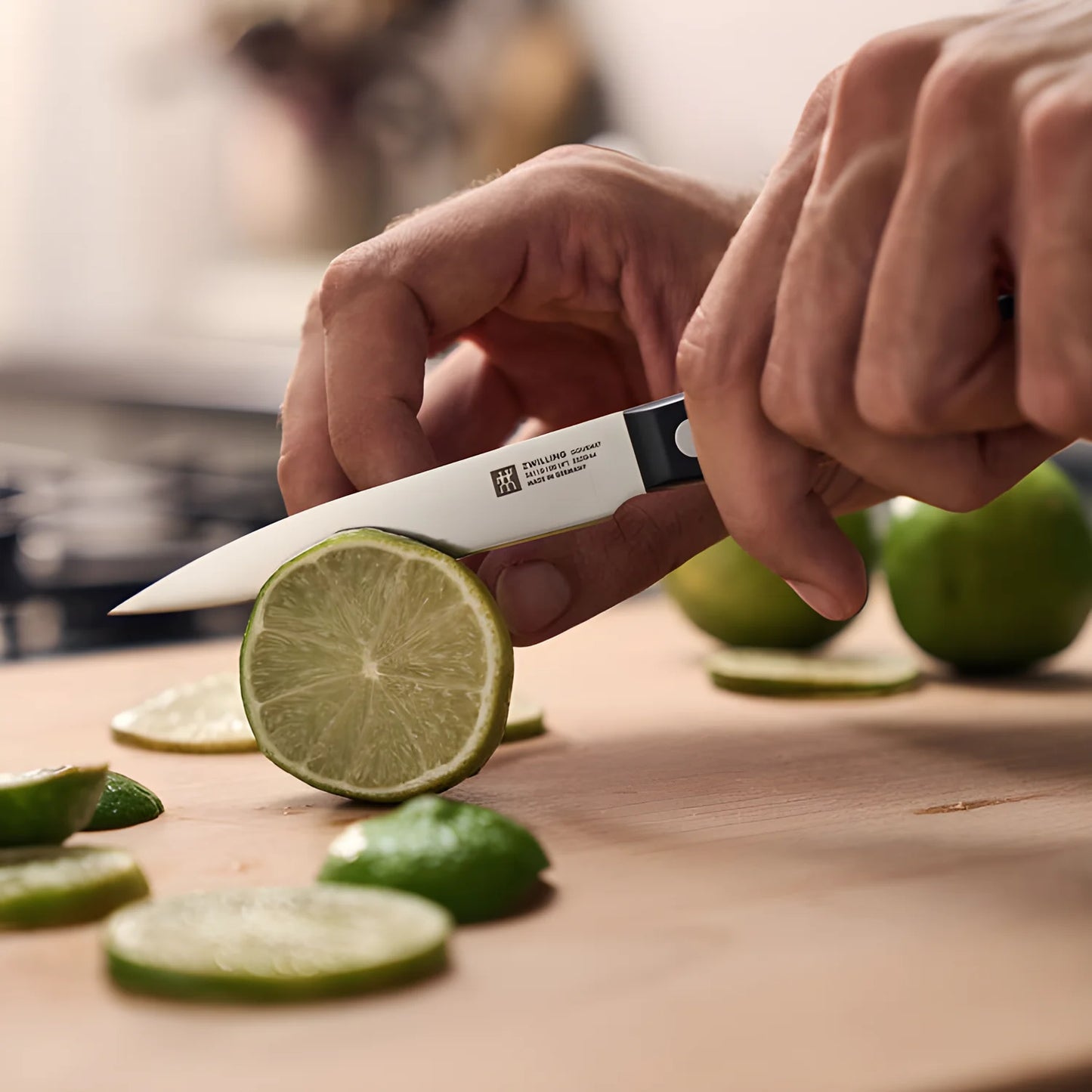 Zwilling Gourmet Spelucchino Liscio 10 cm – Acciaio Inox, Manico Ergonomico