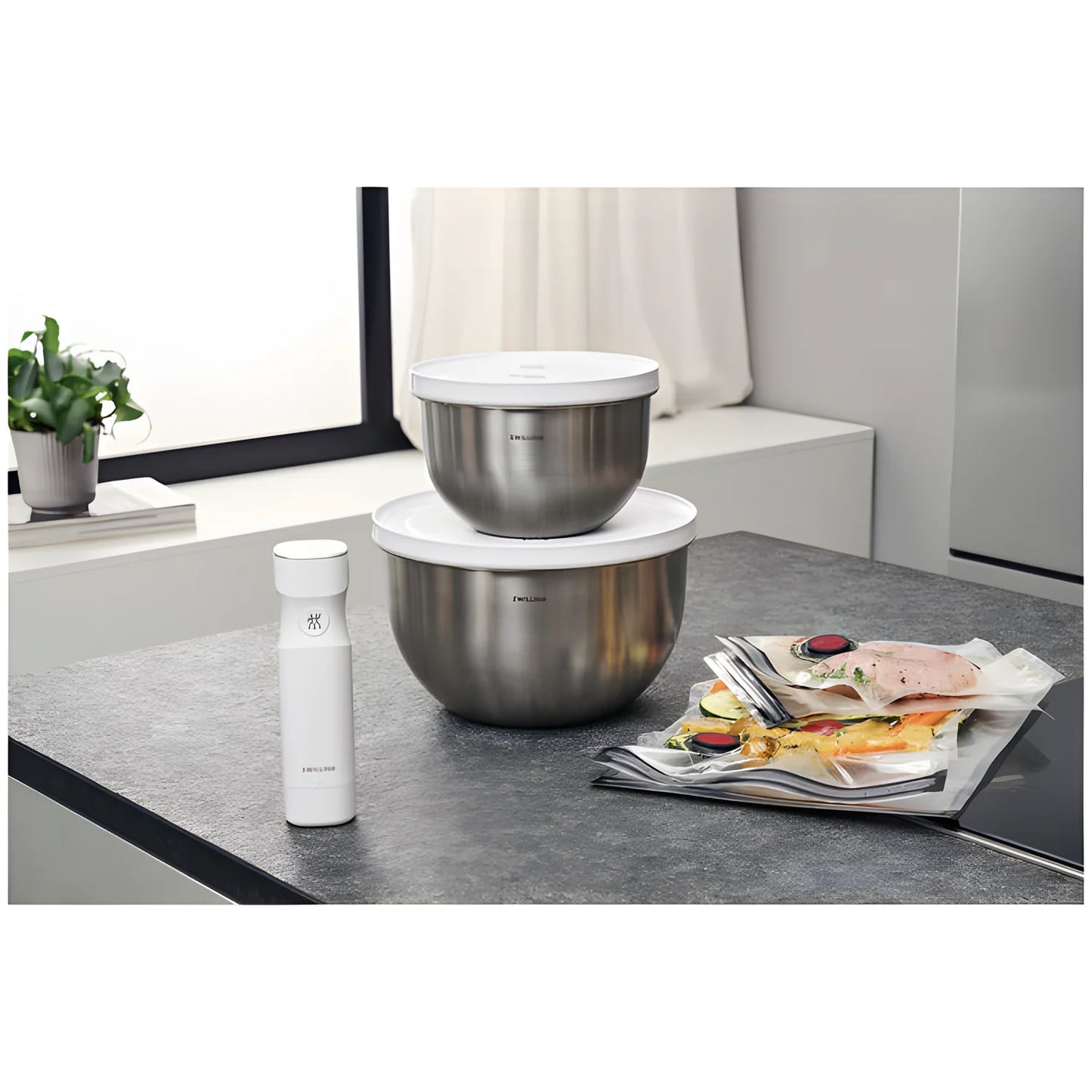 Zwilling Fresh & Save BOWLS Starterset – 9 Pezzi con Pompa Sottovuoto, 2 Ciotole Inox M/L + Buste, Bianco-Acciaio, Art. 1031015