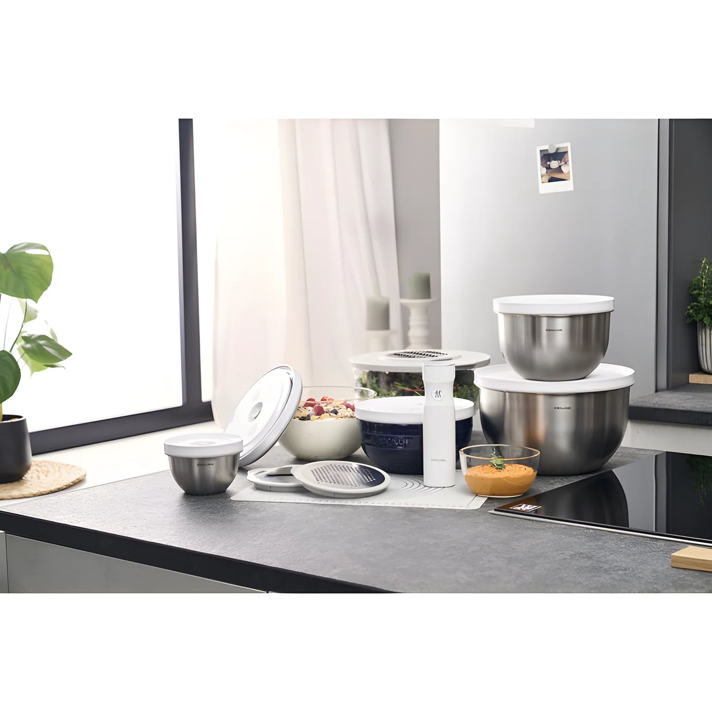 Zwilling Fresh & Save BOWLS Starterset – 9 Pezzi con Pompa Sottovuoto, 2 Ciotole Inox M/L + Buste, Bianco-Acciaio, Art. 1031015