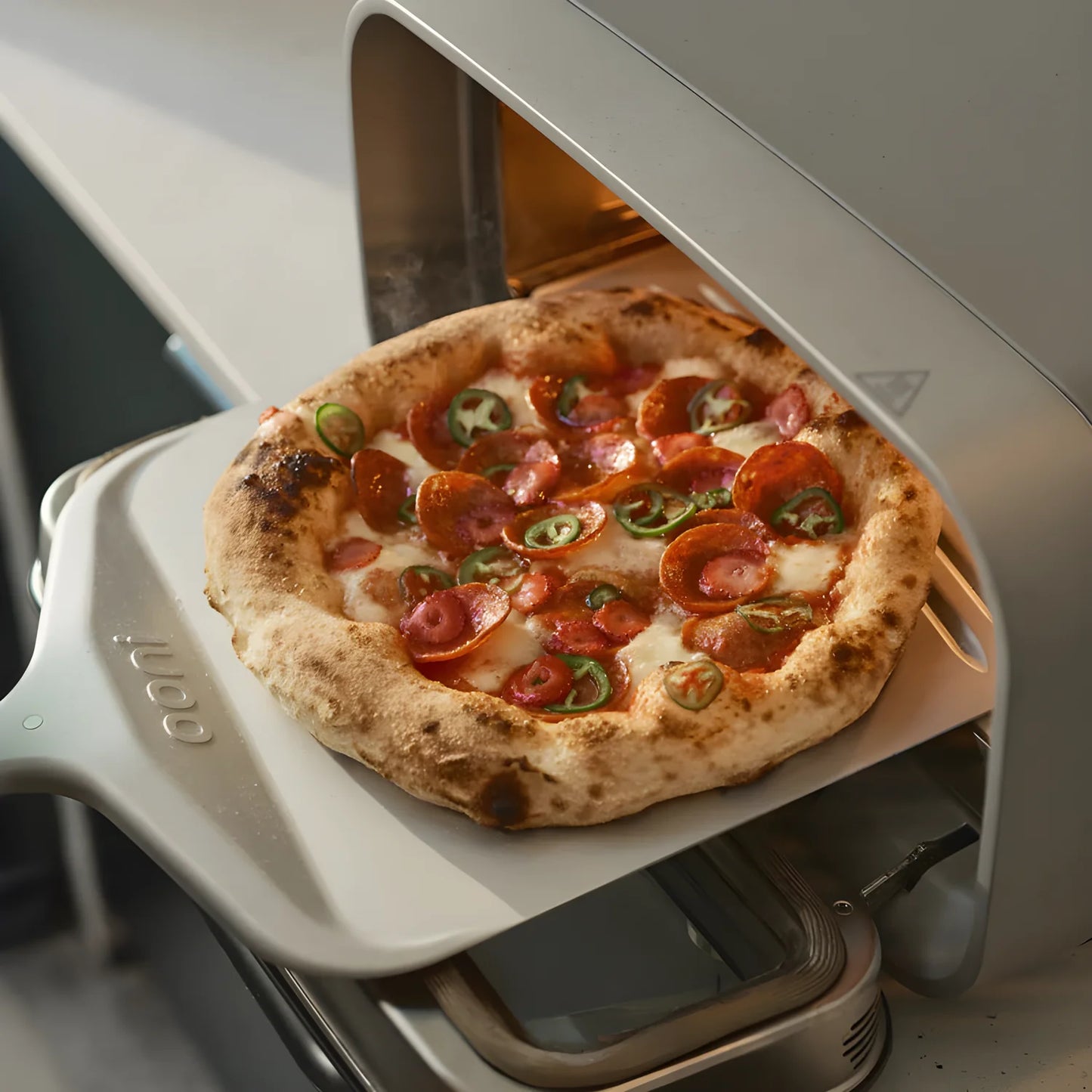 Ooni Volt 2 bianco forno elettrico digitale intelligente per pizza napoletana di 30 cm cottura 90 secondi