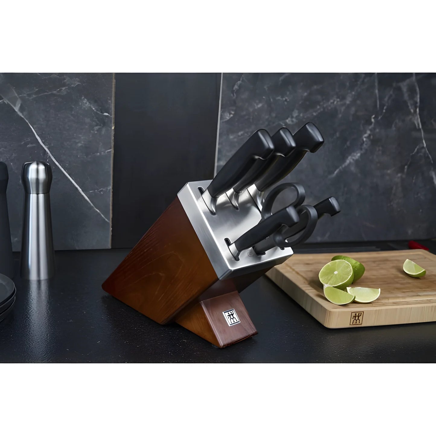 Zwilling Twin Four Star Set 7 Pezzi con Ceppo Marrone Autoaffilante – 5 Coltelli + Forbice, Art. 35145-000