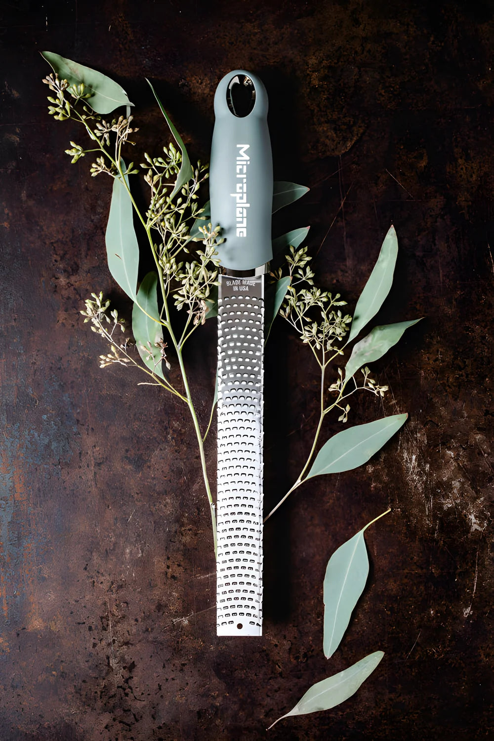 Microplane Grattugia Zeste verde eucalipto 46727